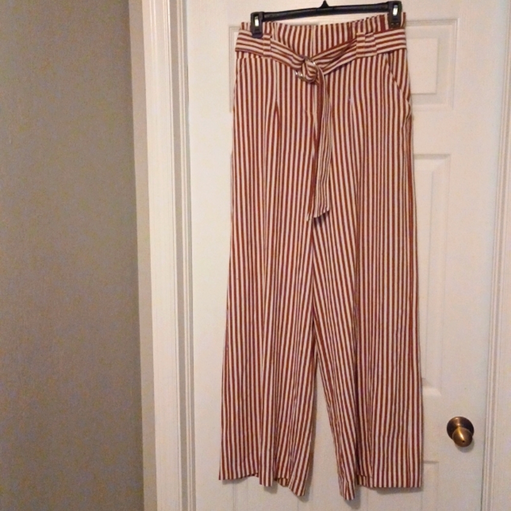 Wide legged dress pants